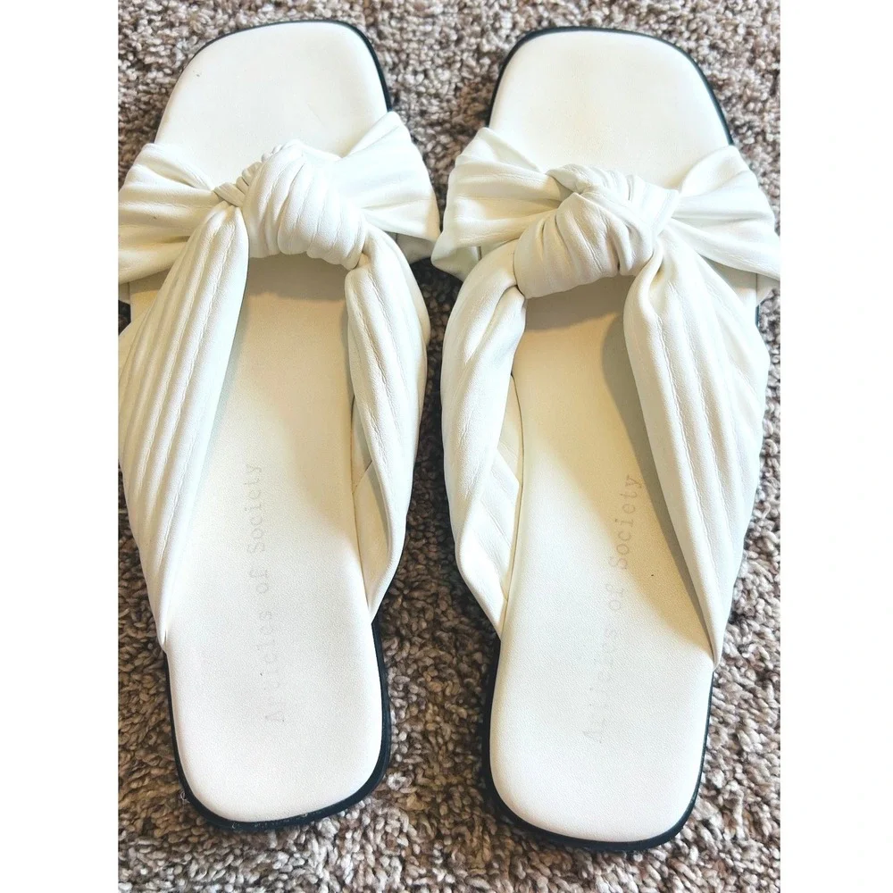 Articles of Society Verona White Knotted Pleated Square Toe Slide Sandals SZ 9